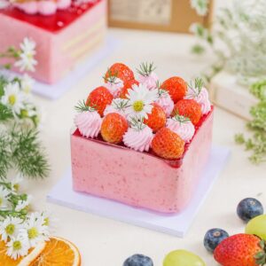Bánh Mousse Dâu